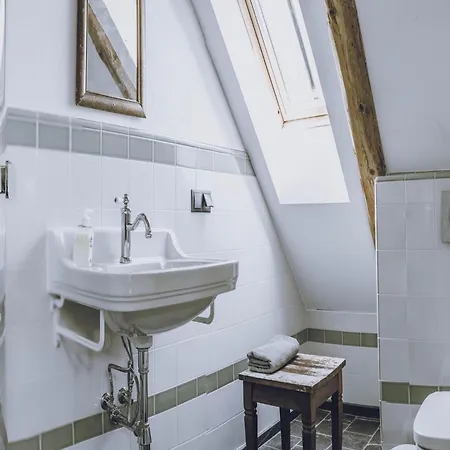 Flat Near Janowice Wielkie